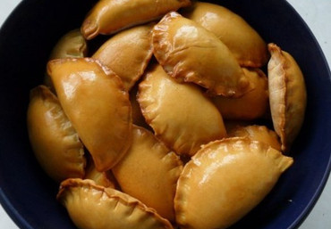 Пирожок с картошкой и луком